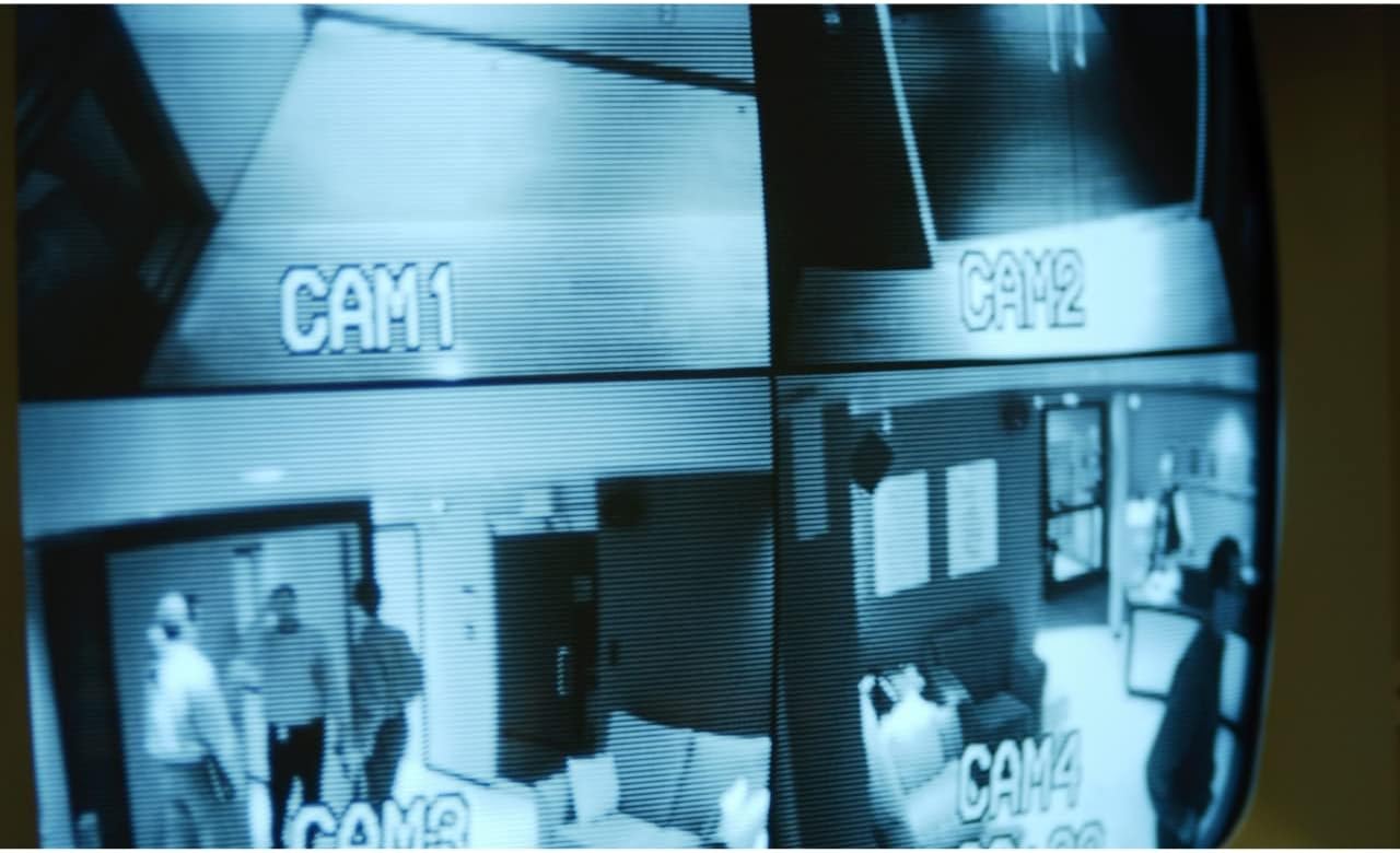 Axis Q8752-E review unboxing with thermal camera and accessories