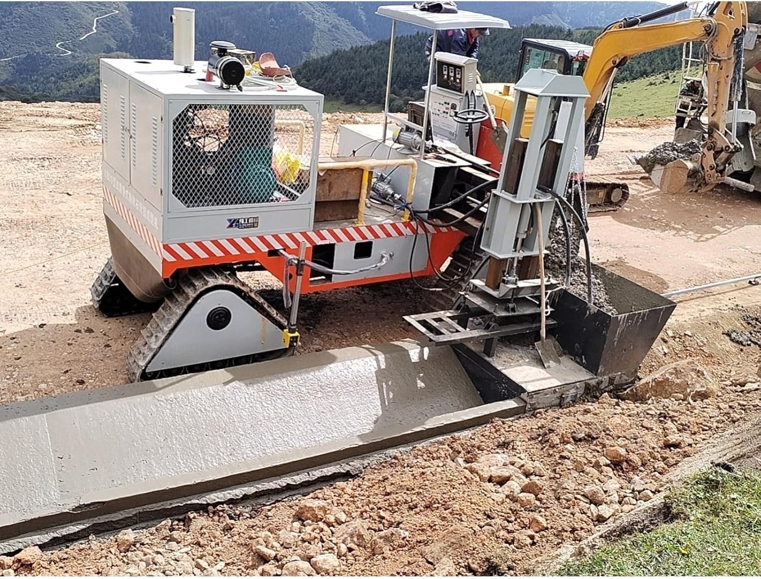 buy concrete curb slipform paver,should I buy concrete curb slipform paver,concrete curb slipform paver vs alternatives,concrete curb slipform paver pros cons,concrete curb slipform paver worth buying,best curb and gutter slipform machine performance testing and real-world results