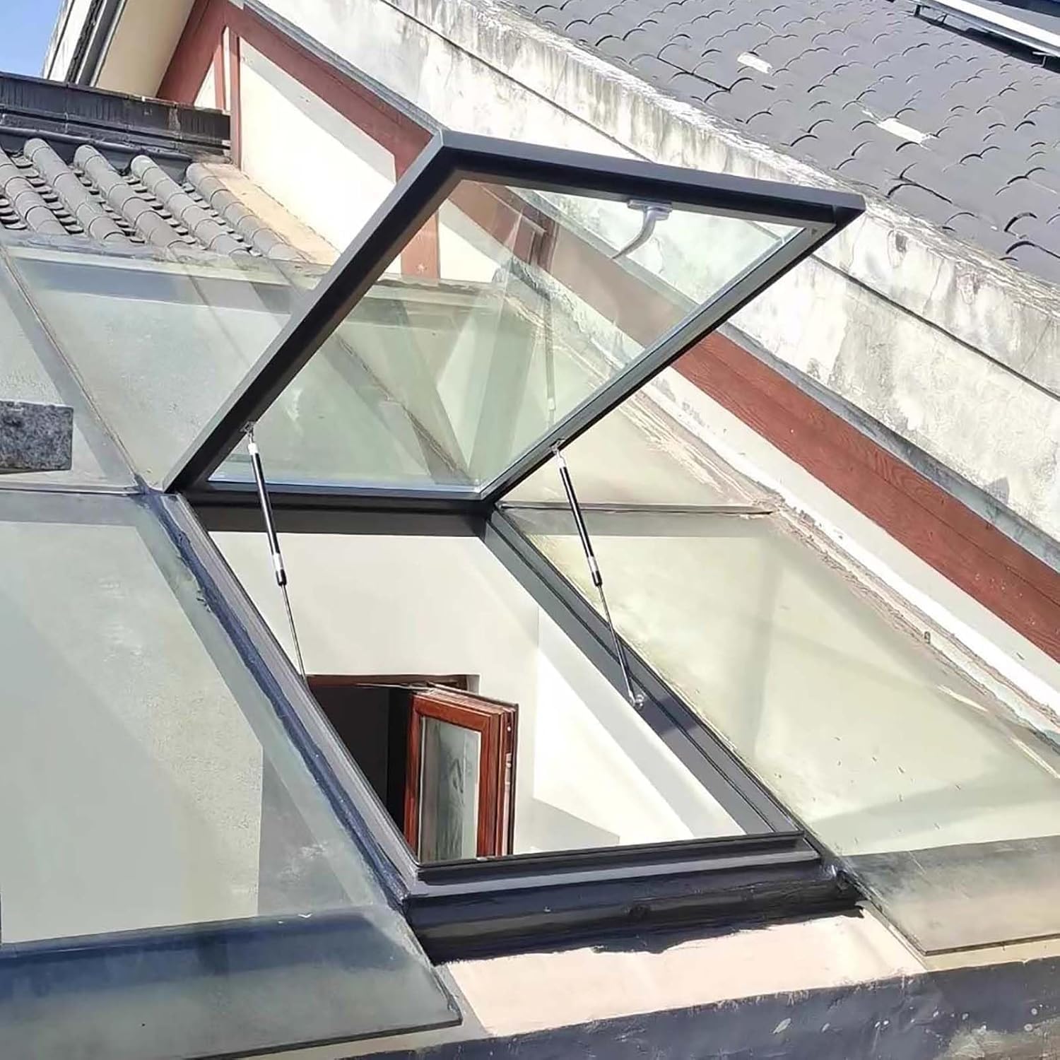 skylight window review,skylight window pros cons,best skylight window,should i buy skylight window,skylight window vs alternatives,skylight window worth buying - detailed features and technical specifications