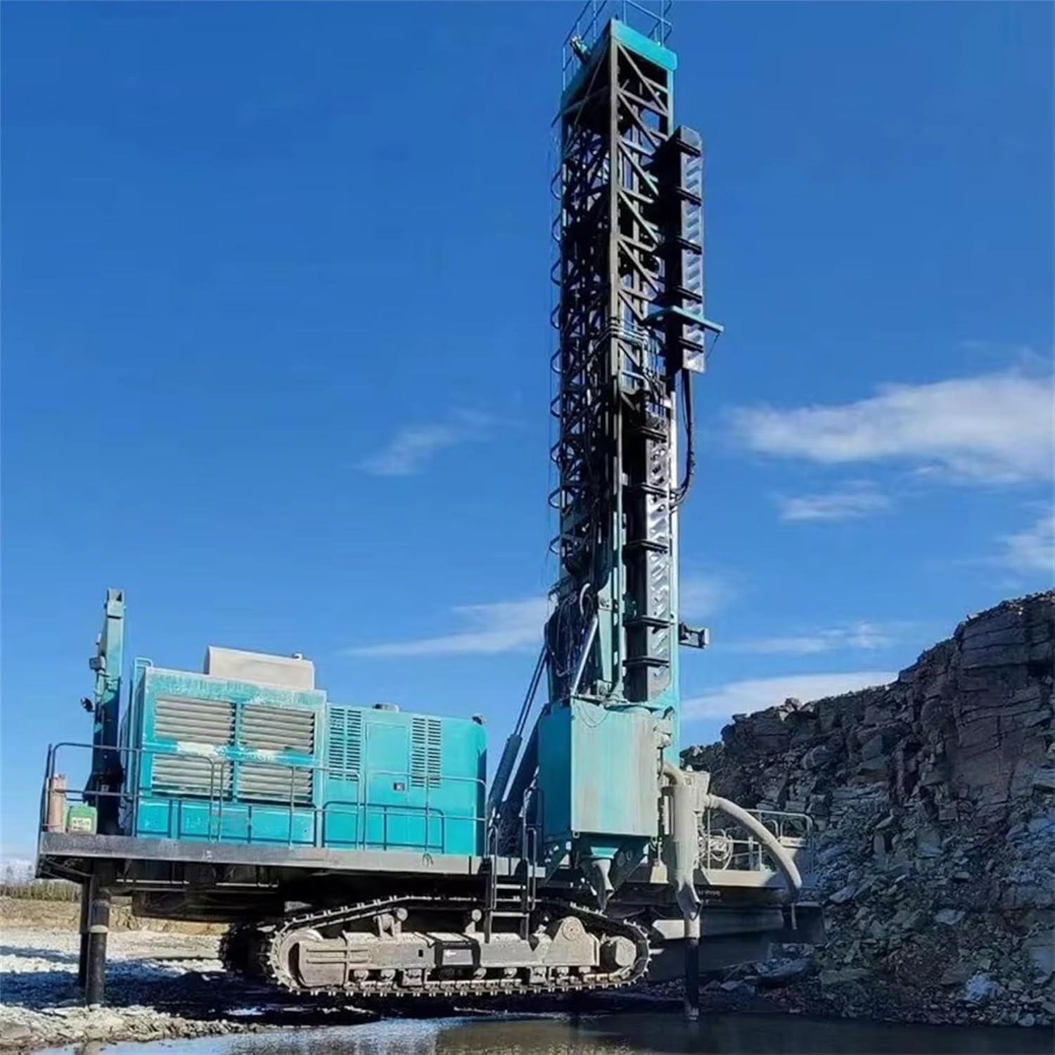 Crawler Water Well Drilling Rig: Honest & Unbiased Review 1 crawler water well drilling rig,tracked borehole drilling equipment,crawler drilling rig for deep wells,water well drilling machine for uneven terrain,crawler mounted drilling rig pros cons,best tracked water well rig - detailed features and technical specifications