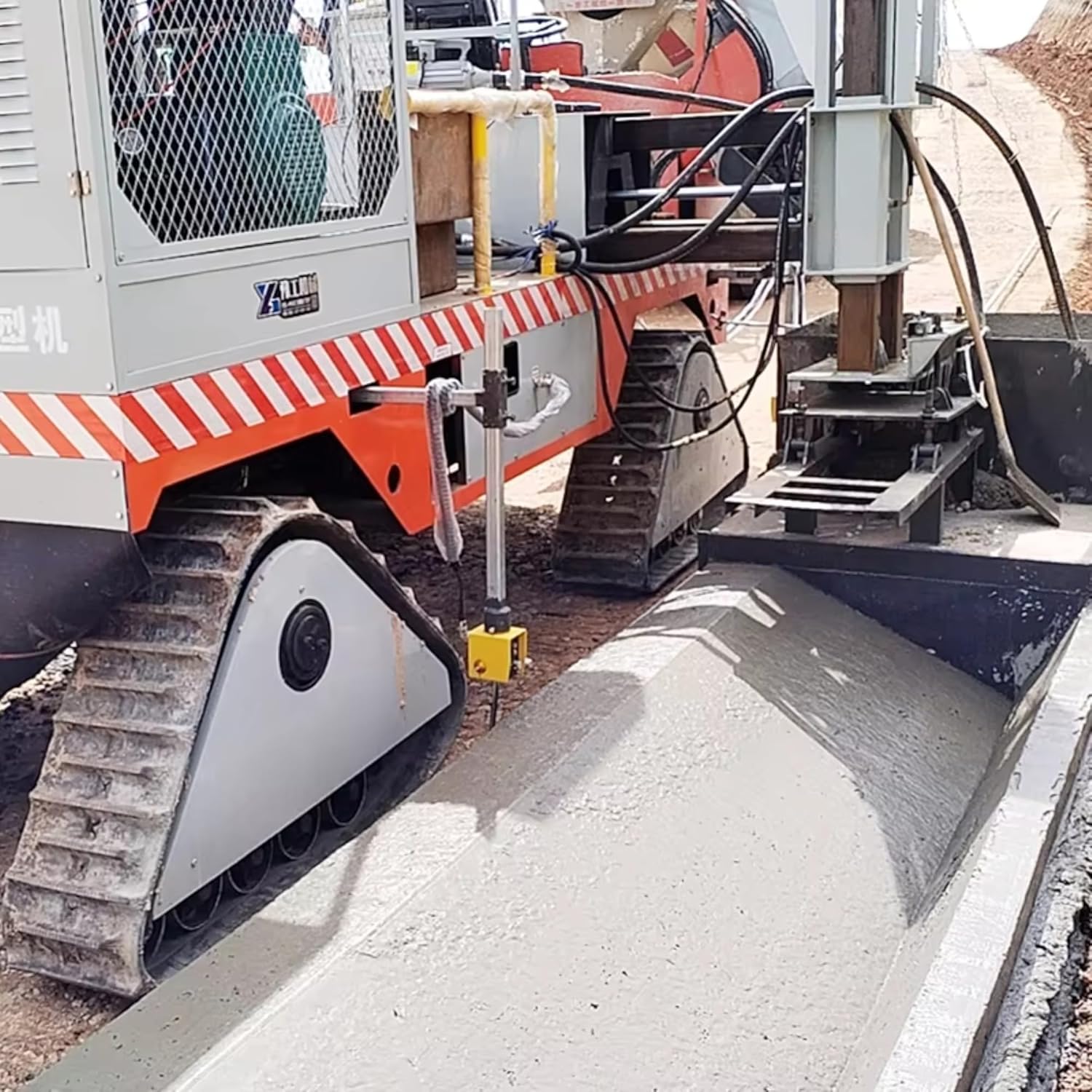 Tracked Concrete Curb Slipform Machine Review: Honest Pros & Cons 3 Step-by-step guide for tracked concrete curb slipform machine review,concrete curb slipform machine,curb and gutter paver,hydraulic tracked curb construction equipment,best curb paving equipment - complete tutorial